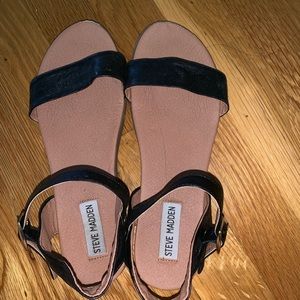 Black Steve Madden sandals